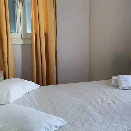 Hotel Thera Mare