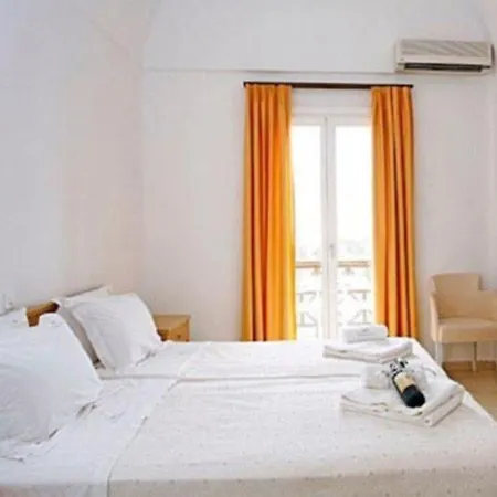 Thera Mare Hotel 4*